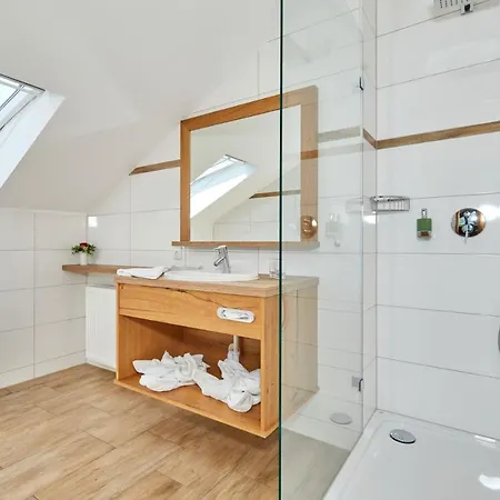 Traumblick Mit Indoorpool Und Privater Sauna * Bad Goisern